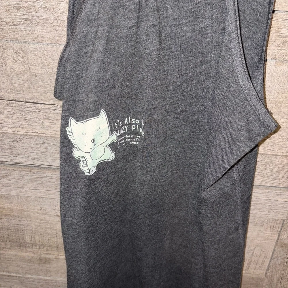 Cat Graphic Tank Top - My Cat Is My Happy Place